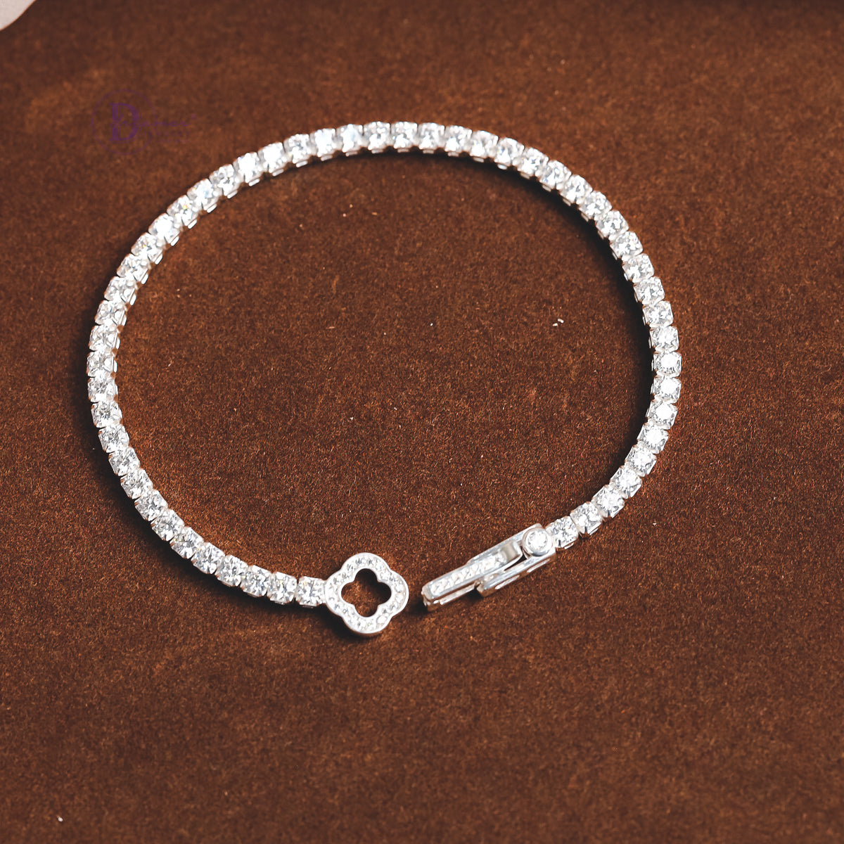 Lắc Tay Tennis Khoá Gài Charm Cỏ Bốn Lá Đính Đá Zirconia - Tennis Sterling Bracelet Lucky Clover Charm Lock