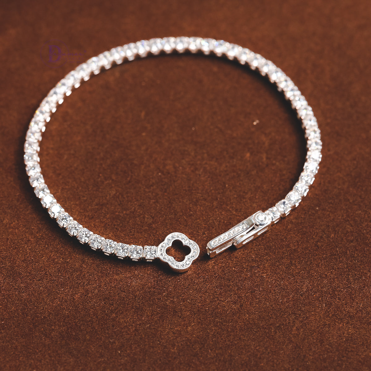 Lắc Tay Tennis Khoá Gài Charm Cỏ Bốn Lá Đính Đá Zirconia - Tennis Sterling Bracelet Lucky Clover Charm Lock