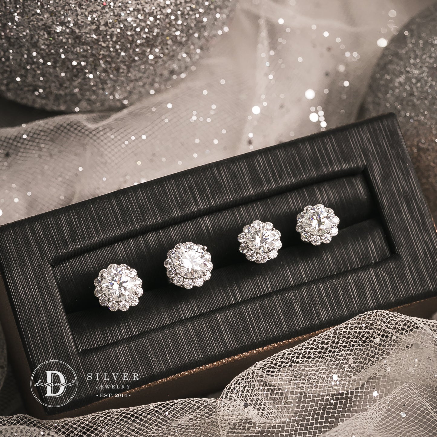 Bông Tai Bạc 950 Đá Moissanite Kiểu Halo Hoa Viên Chủ 7li - Moissanite Premium Silver Earrings