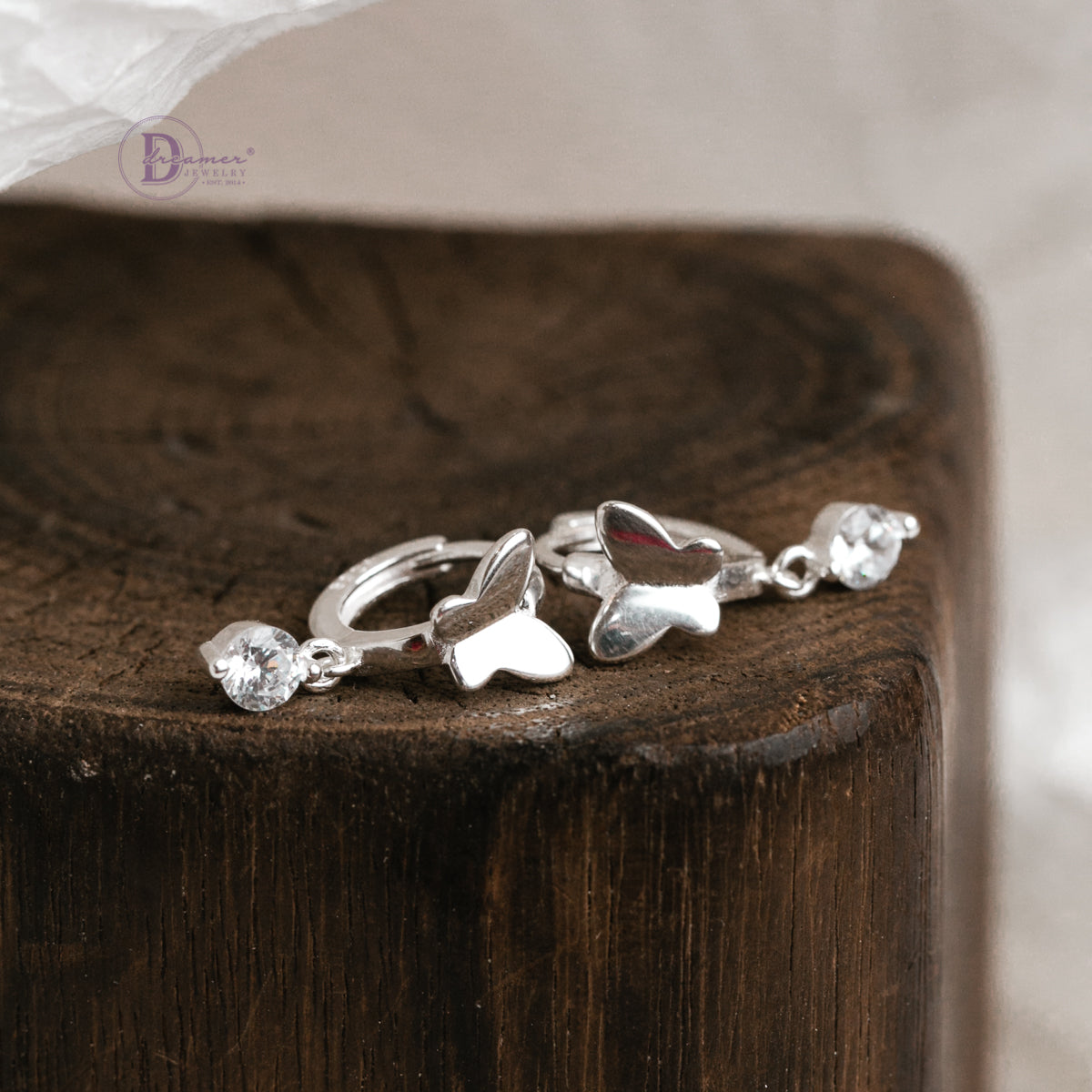 Bông Tai Khoen Bướm & 1 Viên Đá Tòn Ten - Butterfly Hoops Sterling Silver BT082