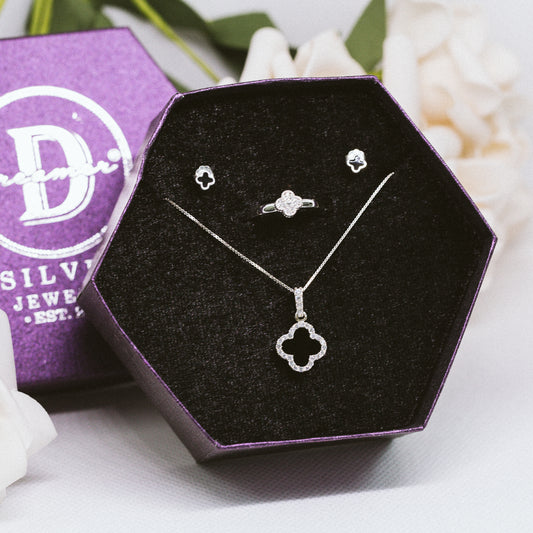 [Women's Day Gift] Bộ Trang Sức Bạc Cao Cấp 925 - Quà 20.10 - Bộ Cỏ 4 Lá Màu Đen