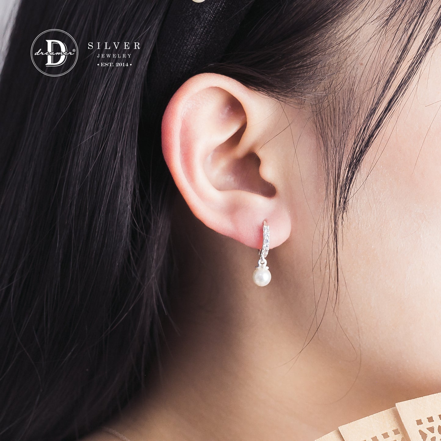 Bông Tai Khoen Tròn Đính Đá Ngọc Trai Tòn Ten - Dangling Pearl Silver Hoops