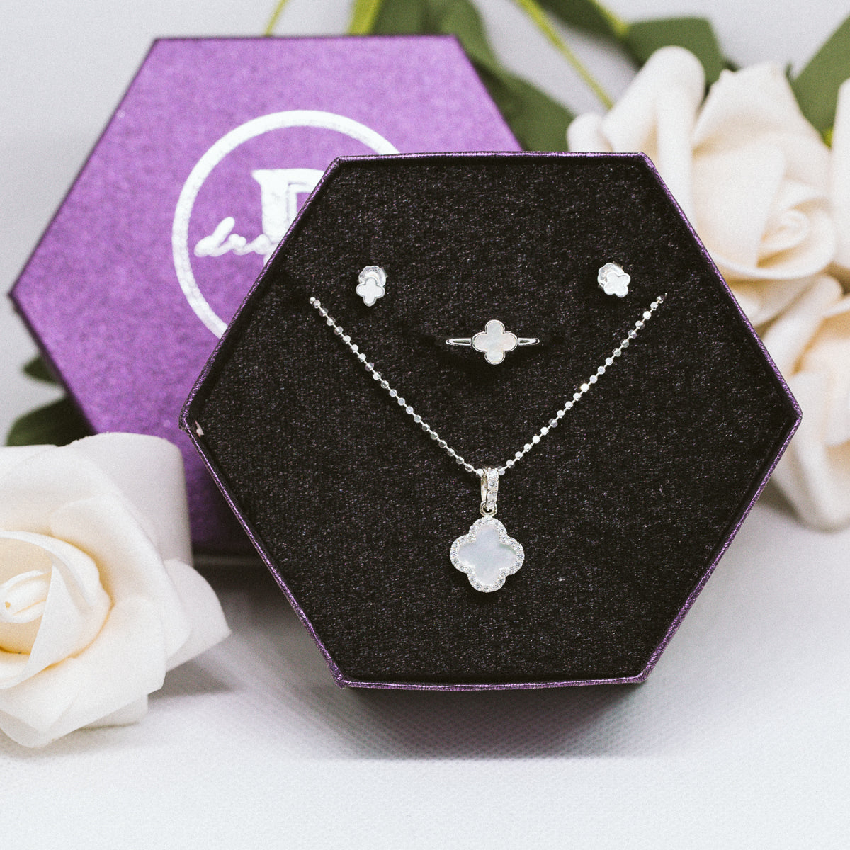 [Women's Day Gift] Bộ Trang Sức Bạc Cao Cấp 925 - Quà 20.10 - Bộ Cỏ 4 Lá Màu Trắng
