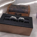 Nhẫn Đôi Bản Vuông 1 Viên Đá CZ - Nữ Bản Đính Đá/Nam Bản Trơn - Couple Rings 2389NH