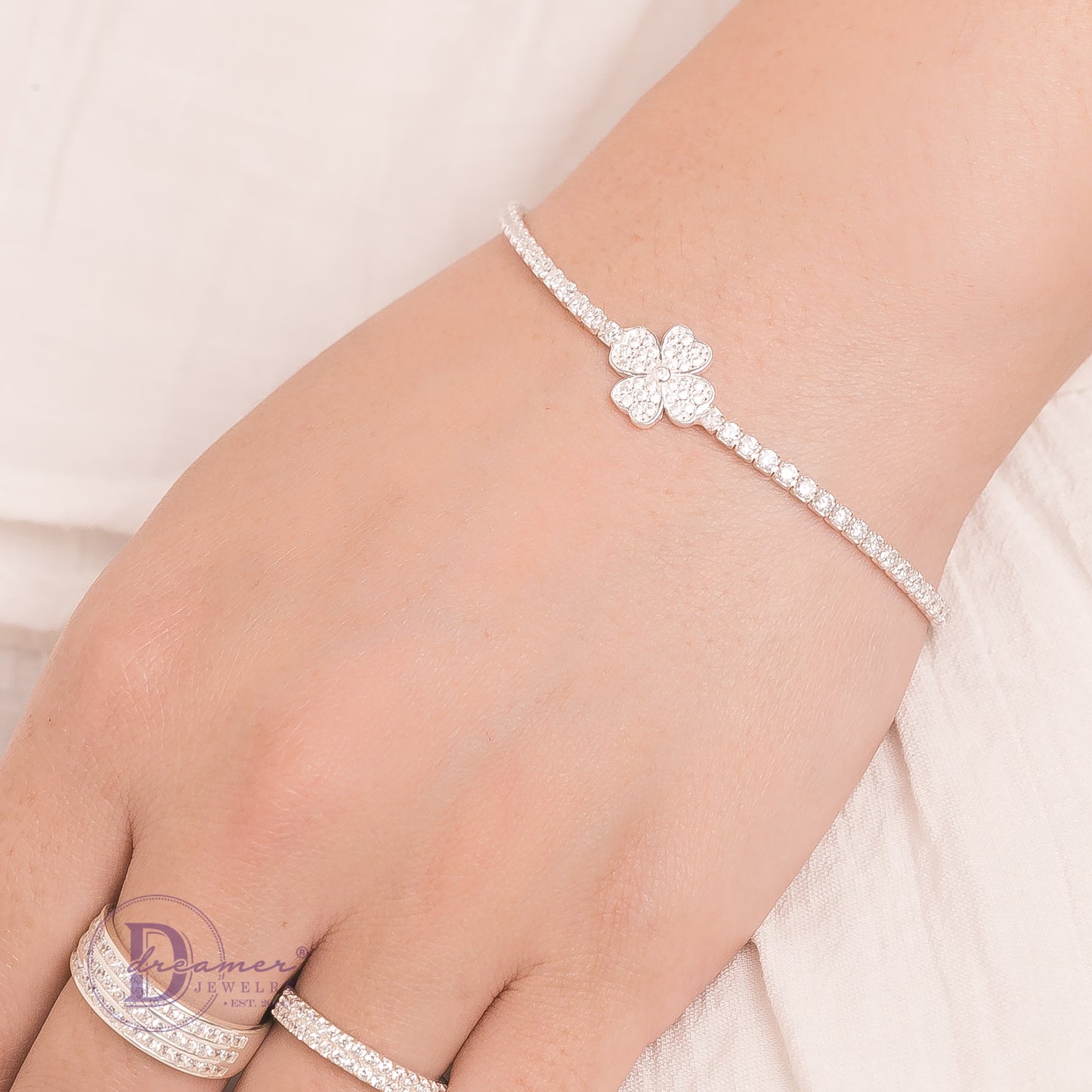 Lắc Tay Tennis Cỏ 4 Lá Đính Full Đá Lấp Lánh - Lucky Flower Silver Bracelet