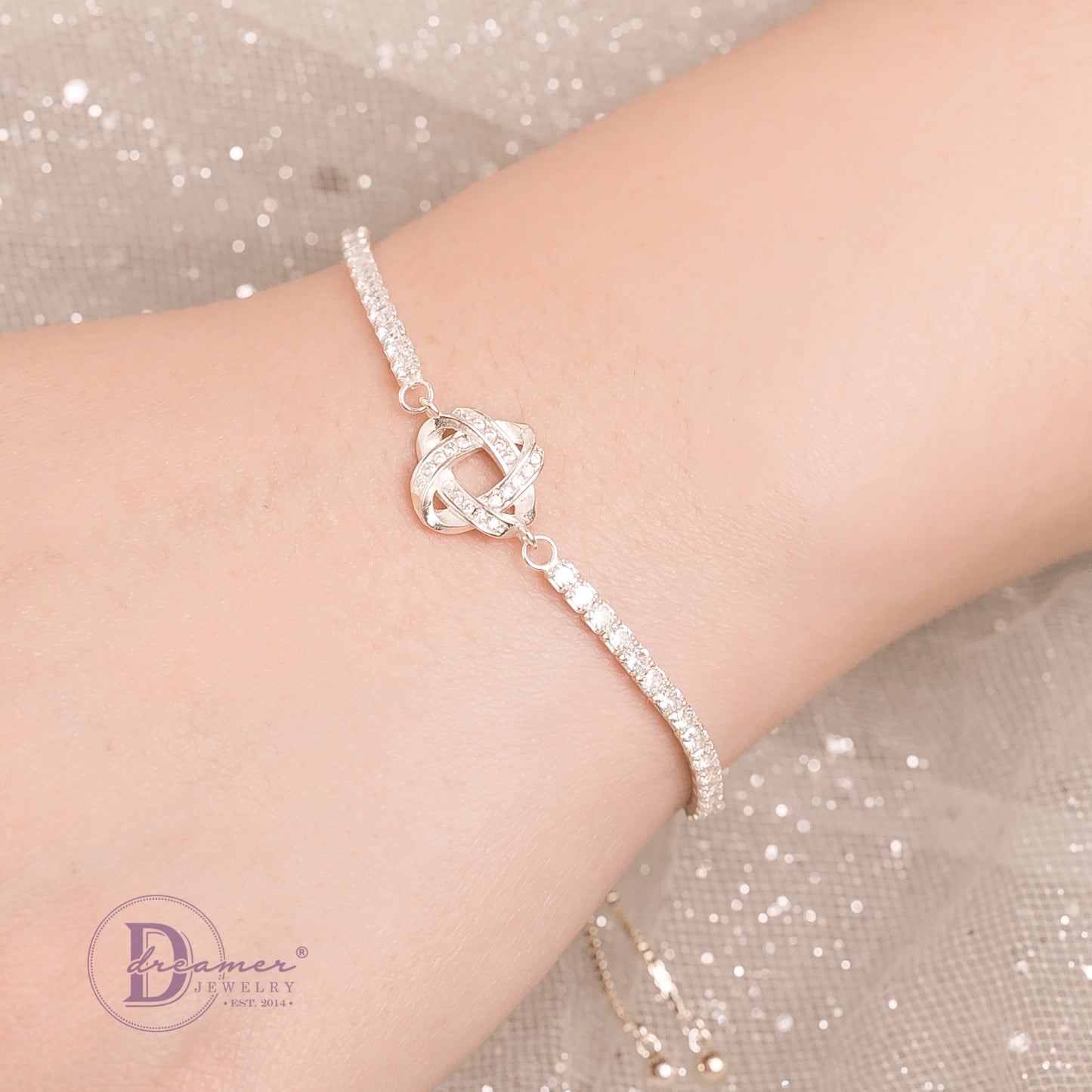 Vòng Tay Dây Rút Nút Thắt Đính Đá - Knot Sparkling Freesize Silver Bracelet