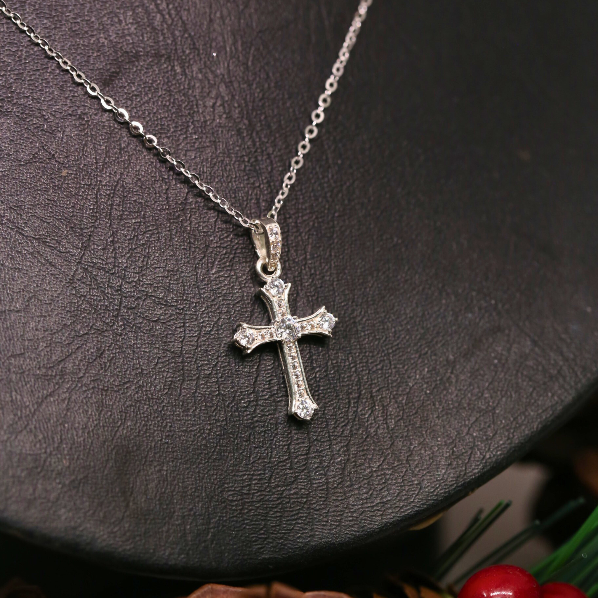 Dây Chuyền Thánh Giá Gothic Đính Đá - Gothic Cross Silver Necklace & Pendant