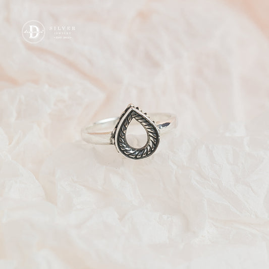 Nhẫn Giọt Nước Oxy Hoá Đen Cá Tính Bạc 925 - Teardrop Black Twist Ring 925 Sterling Silver Ring