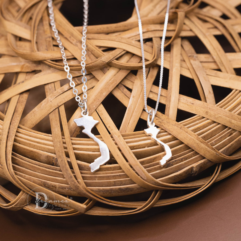 Vietnam Map S-Shape 925 Sterling Silver Necklace