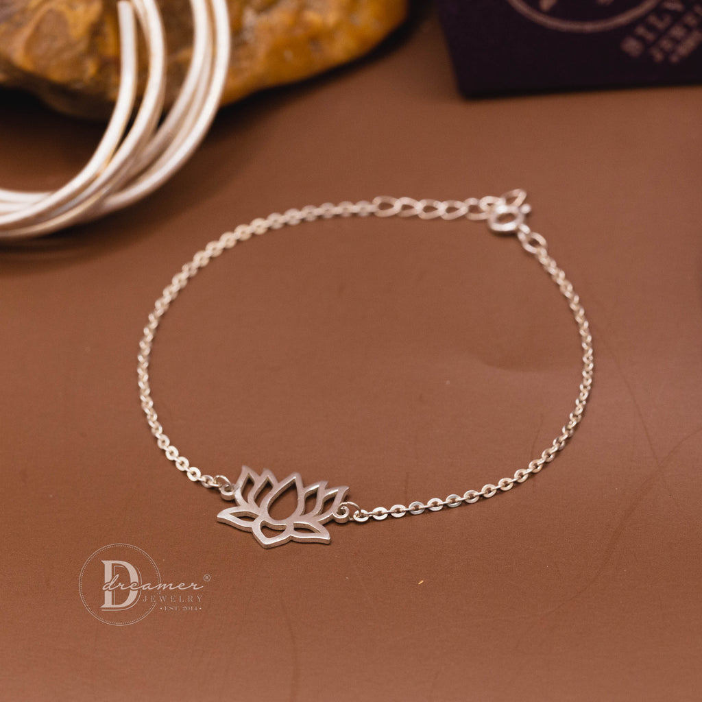 Tháp Mười Lotus 925 Sterling Silver Bracelet - Vietnam Heritage Collection