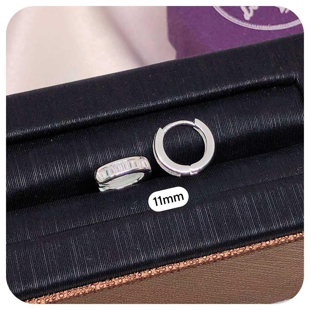 Bông Tai Khoen Tròn Bản Đính Đá Baguette - Baguette Stone Band Silver Hoops (11mm-14mm) - BT113