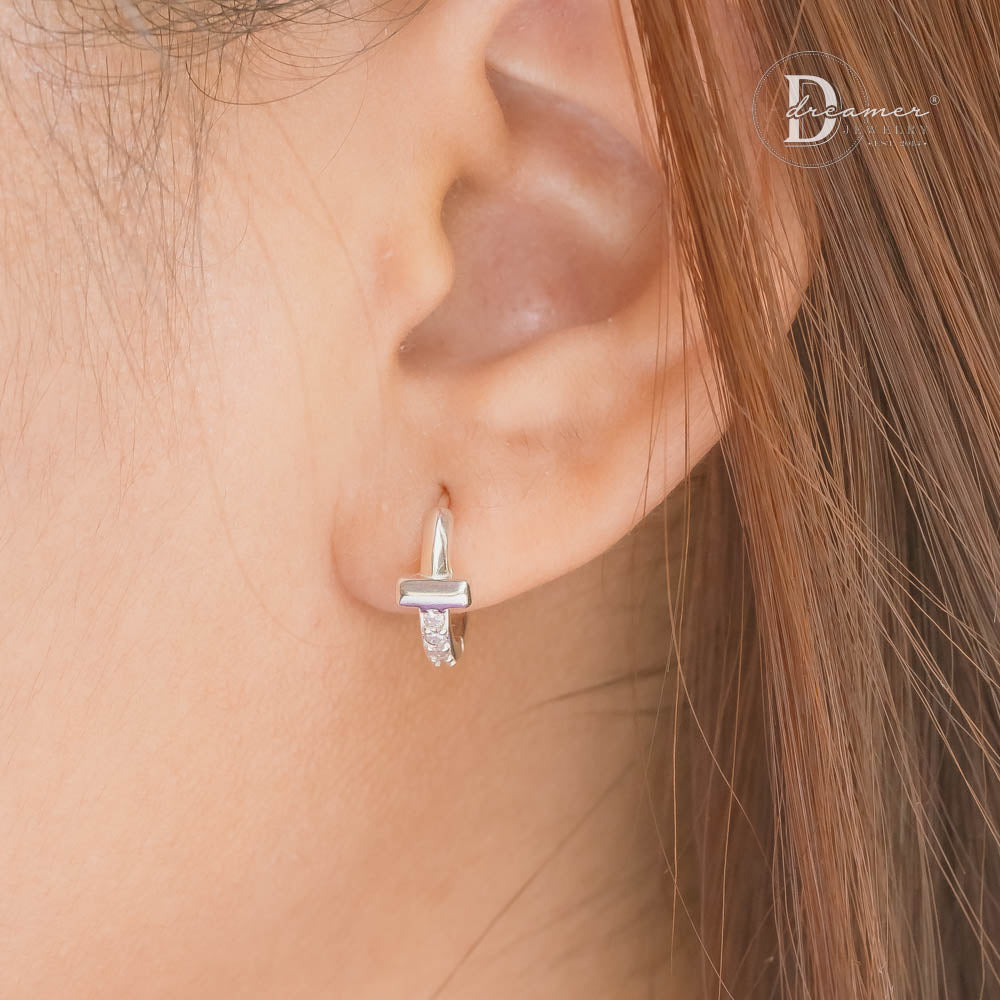 Bông Tai Bạc 925 Dáng Tròn Thanh Ngang T-Bar Nạm Đá CZ Tinh Tế