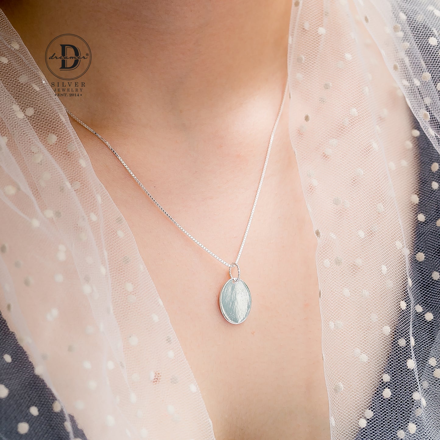 Mặt Dây Chuyền Oval Trơn Khắc Chữ