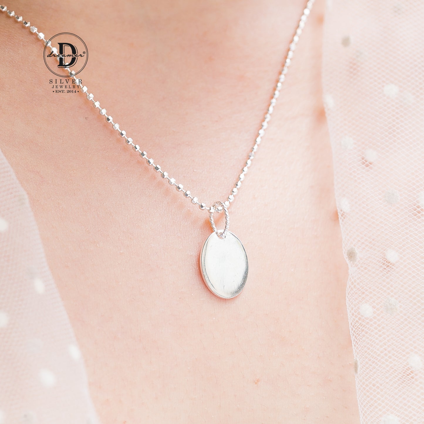 Mặt Dây Chuyền Oval Trơn Khắc Chữ