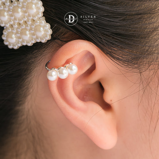 Elegant Pearl Line Ear Cuff in Silver