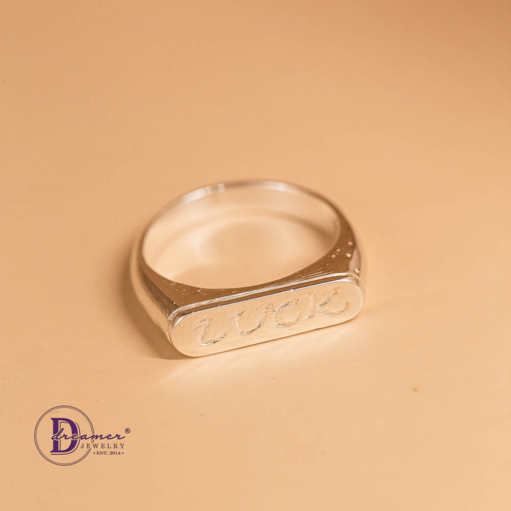 Nhẫn Signet Bạc 925 Khắc Chữ LUCK Thủ Công