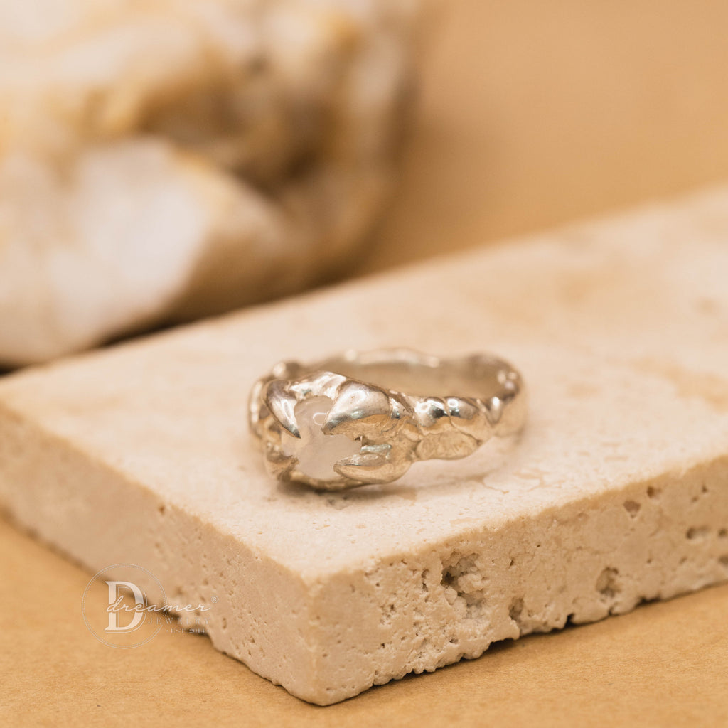 Unique Lost-Wax Melting Moonstone Silver Ring - Only 1 Piece - Organic Design