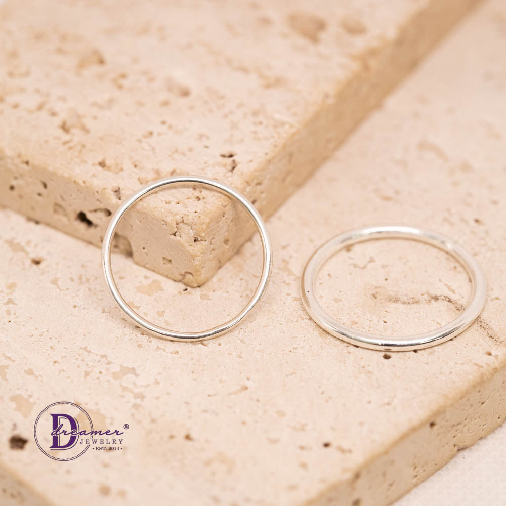 Nhẫn Bạc 925 Trơn Tròn Basic Thủ Công (Dày 1.3mm & 1.5mm)