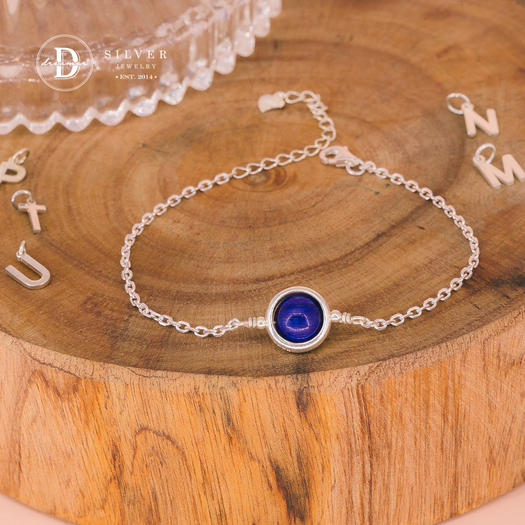 Personalized Deep Blue Kyanite Silver Chain Bracelet – Alphabet Option