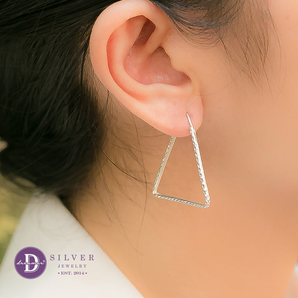 Bông Tai Khoen Tam Giác Vát Lấp Lánh - Minimal Big Triangle Silver Hoops Earrings - 2946BTK