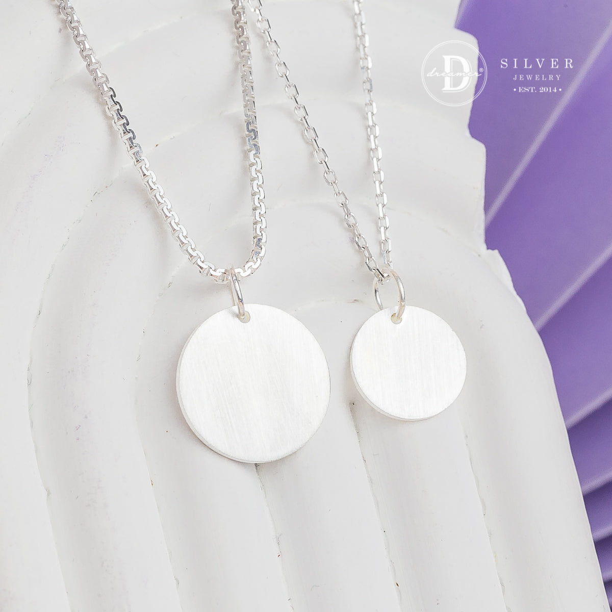Mặt Dây Chuyền Tròn Fullmoon Khắc Chữ