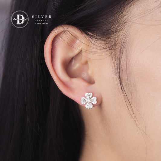 Bông Tai Khoen Gài Cỏ 4 Lá Đính Line Đá - Lucky Flower Silver Earrings