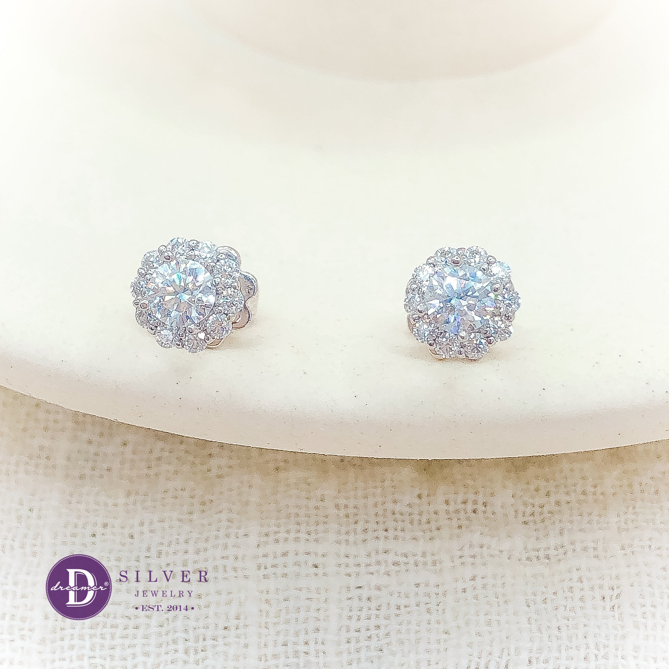 Bông Tai Bạc 950 Đá Moissanite Kiểu Halo Hoa Viên Chủ 7li - Moissanite Premium Silver Earrings