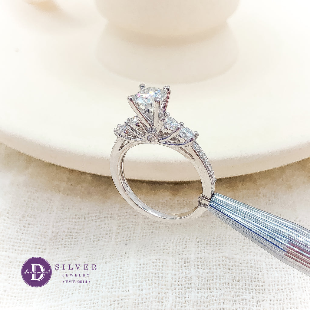 Nhẫn Bạc 950 Đá Moissanite 6li 4 Chấu Đai 4 Viên Đá Moi 3li - Moissanite Diamond Silver Ring