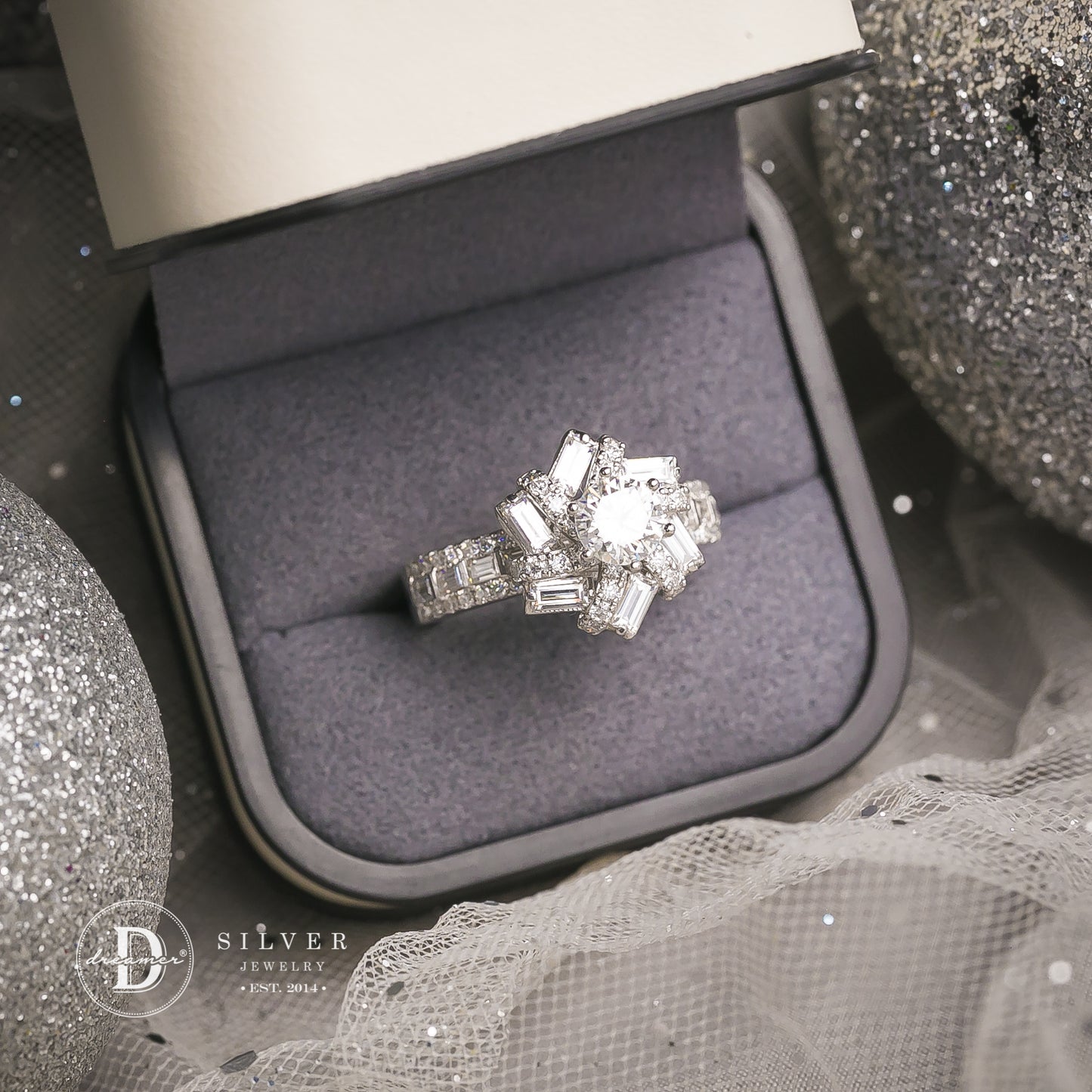 Nhẫn Bạc 950 Đá Moissanite 6li Ổ Hoa Xoáy Đính Baguette - Snowflake Flower Moissanite Diamond Silver Ring