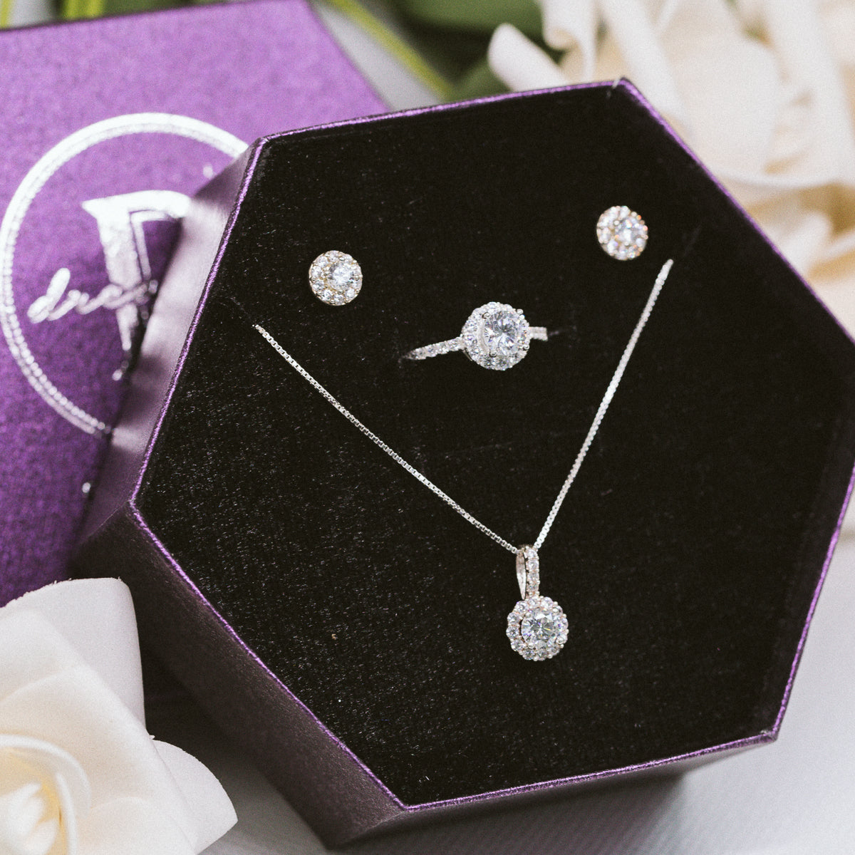 [Women's Day Gift] Bộ Trang Sức Bạc Cao Cấp 925 - Quà 20.10 - Bộ Diamond Button Nhỏ